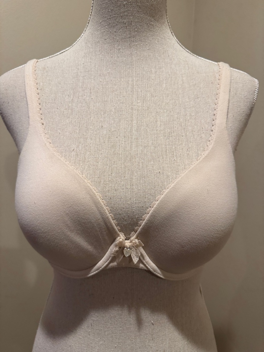 Victoria's Secret Nude Light Beige Padded Seamless Bra